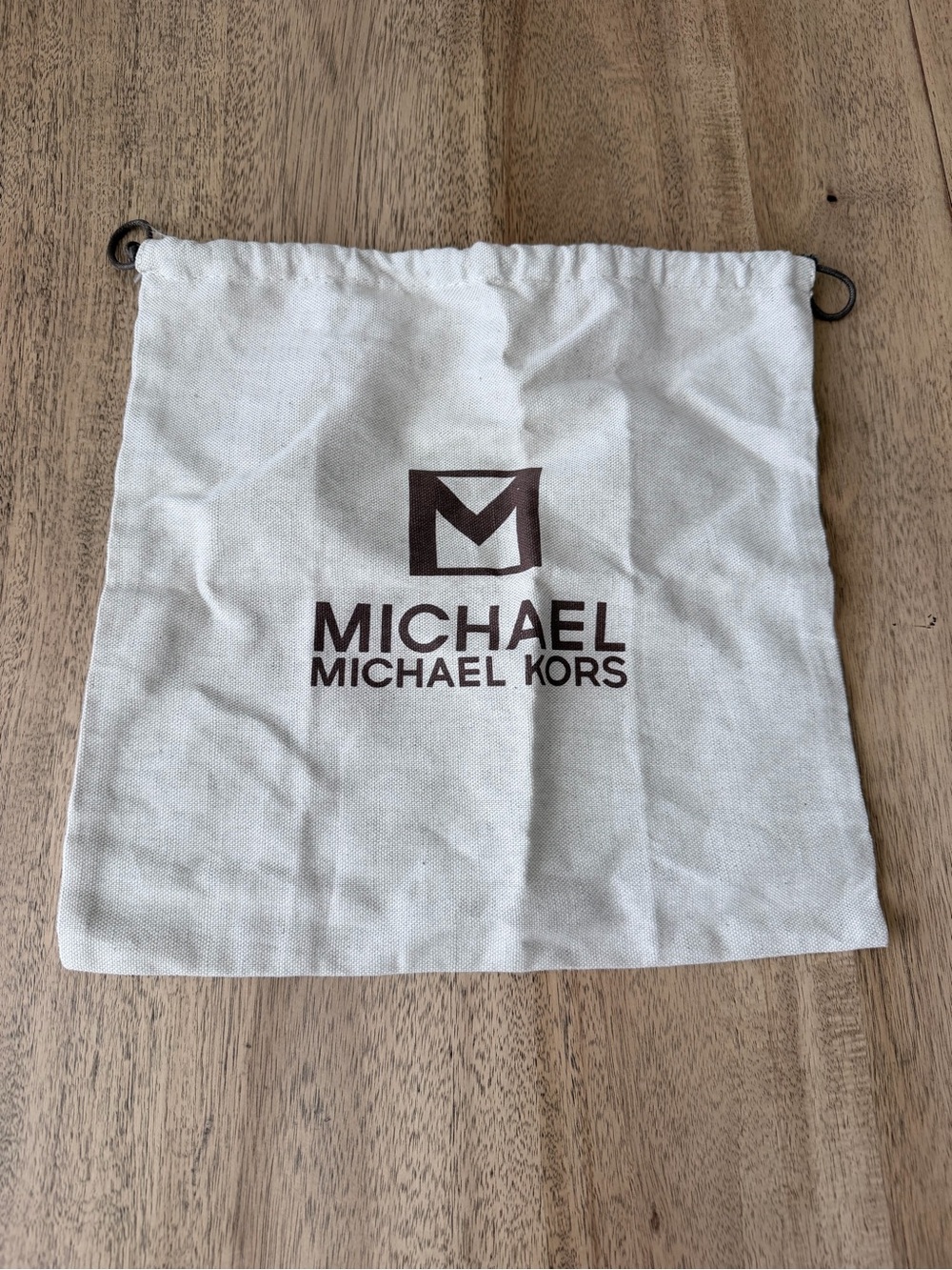 Michael Michael Kors Dust Bag – White Canvas with Brown Logo Canvas